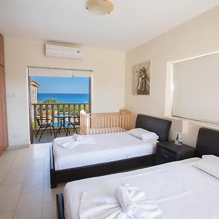 Imagine Your Family Renting A Luxury Holiday Close To Paralimni's Main Attractions, 1221 *