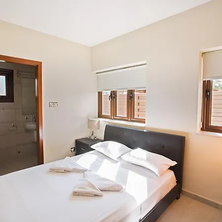 Imagine Your Family Renting A Luxury Holiday Close To Paralimni's Main Attractions, 1221