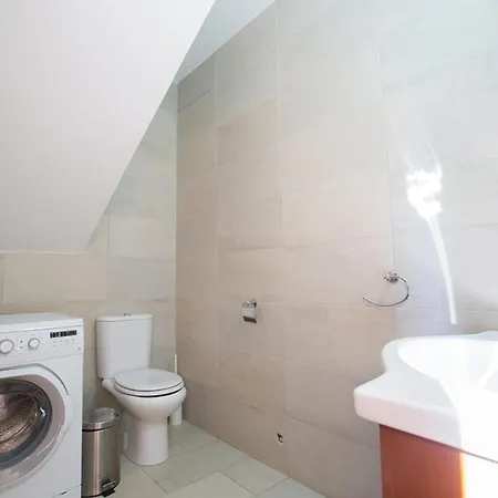 Villa Imagine Your Family Renting A Luxury Holiday Close To Paralimni's Main Attractions, 1221 *