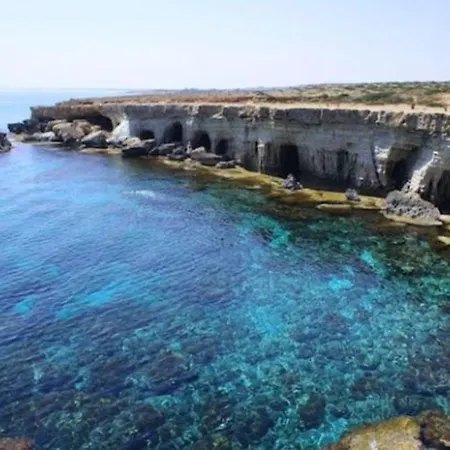 Villa Imagine Your Family Renting A Luxury Holiday Close To Paralimni's Main Attractions, 1221 *