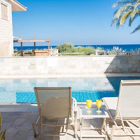 Imagine Your Family Renting A Luxury Holiday Close To Paralimni's Main Attractions, 1221 *